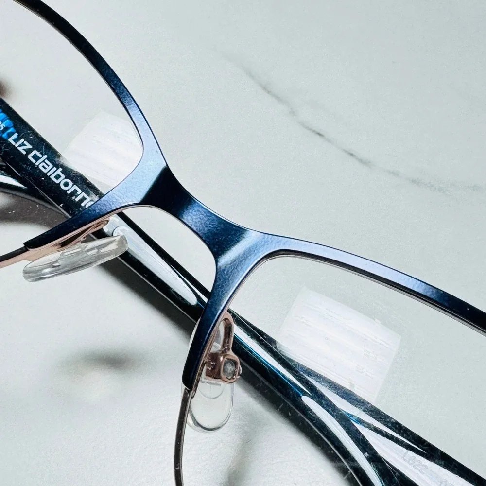 Liz Claiborne L622 Navy Blue Silver Stainless Steel Eyeglass Frames 54-17-135